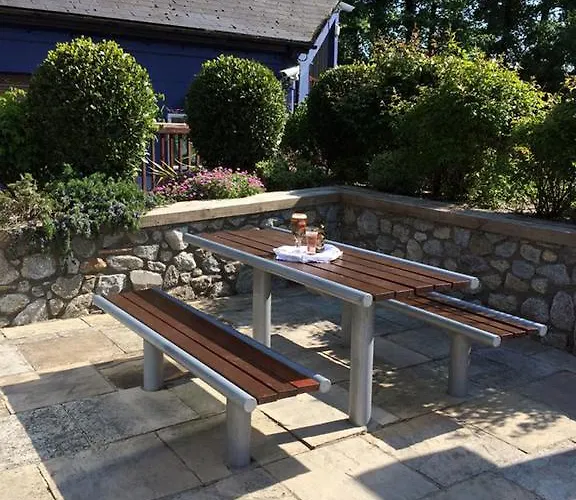 Hébergement de vacances Upton Court & Holiday Cottages *